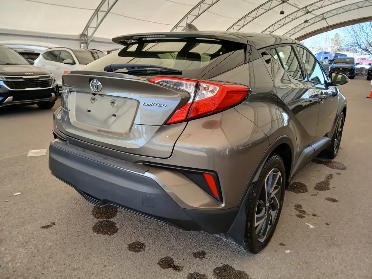 Toyota C-HR снимка Toyota C-HR