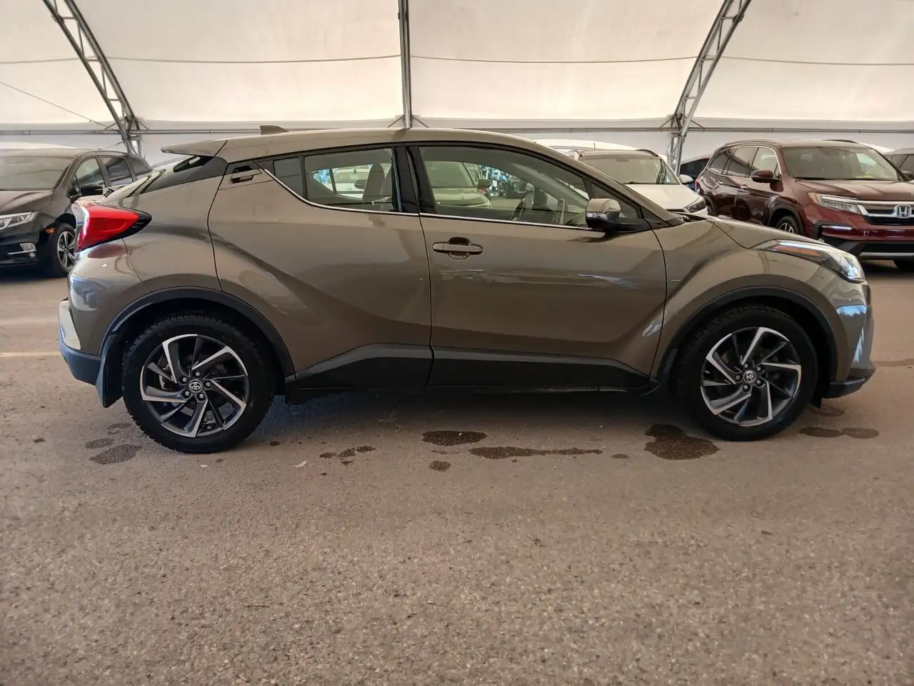Toyota C-HR снимка Toyota C-HR