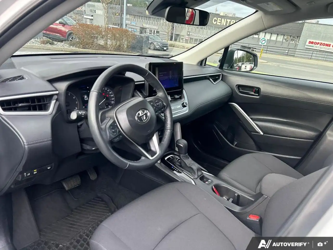 Toyota Corolla Cross снимка Toyota Corolla Cross