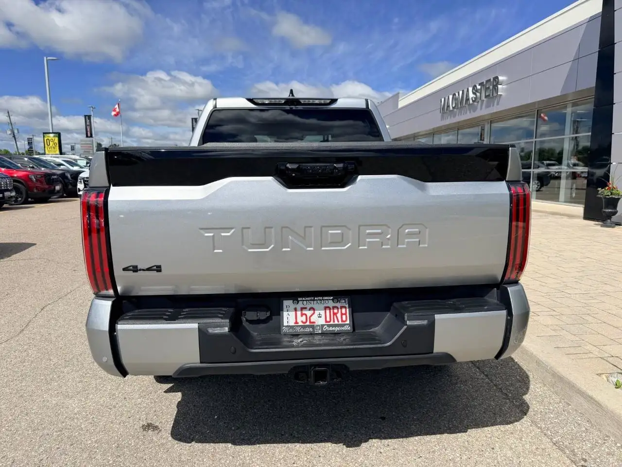 Toyota Tundra photo Toyota Tundra