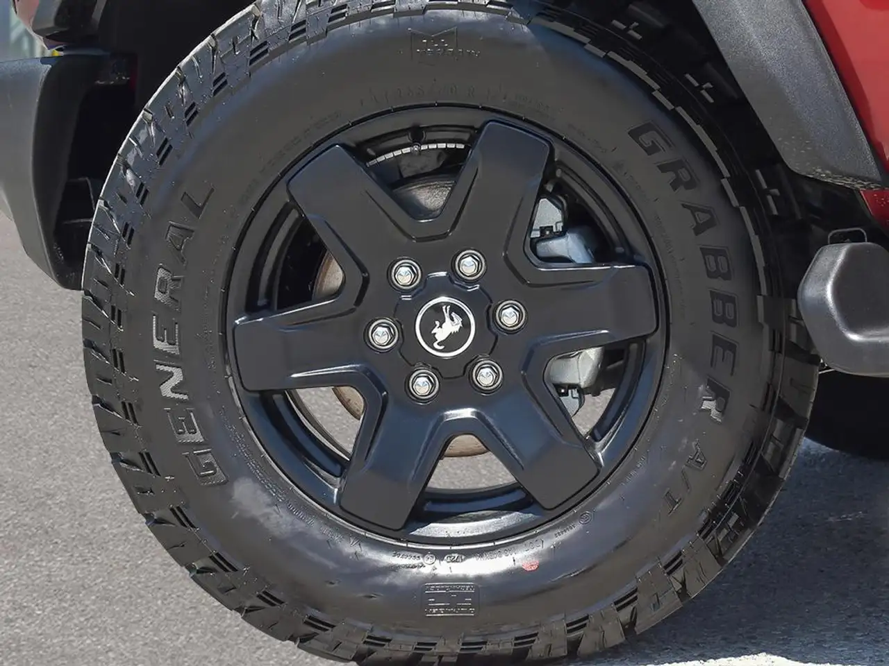 Ford Bronco снимка Ford Bronco