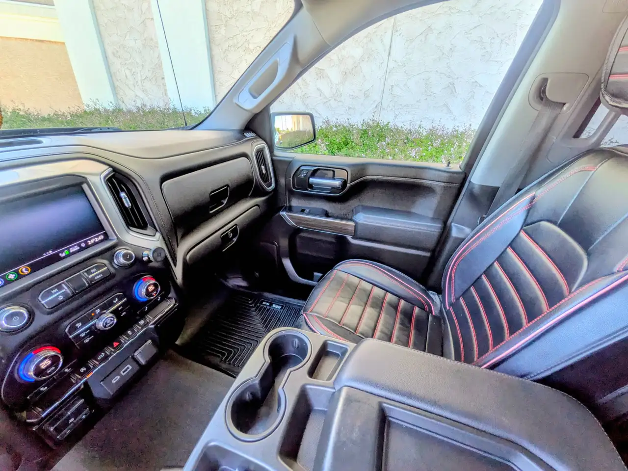 Chevrolet Silverado 1500 снимка Chevrolet Silverado 1500