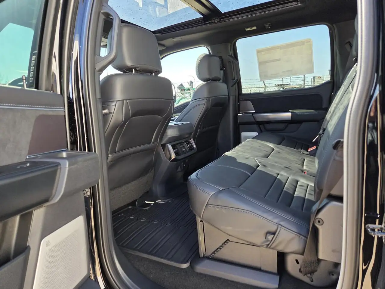 Ford F 350 снимка Ford F 350