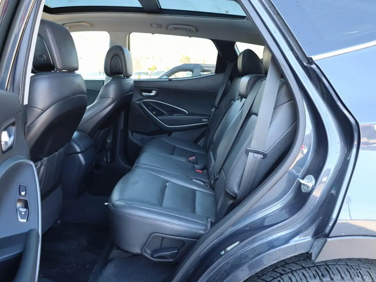 Hyundai SANTA FE снимка Hyundai SANTA FE