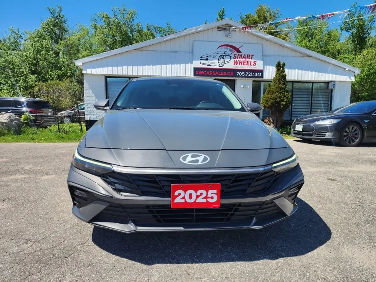 Hyundai ELANTRA снимка Hyundai ELANTRA