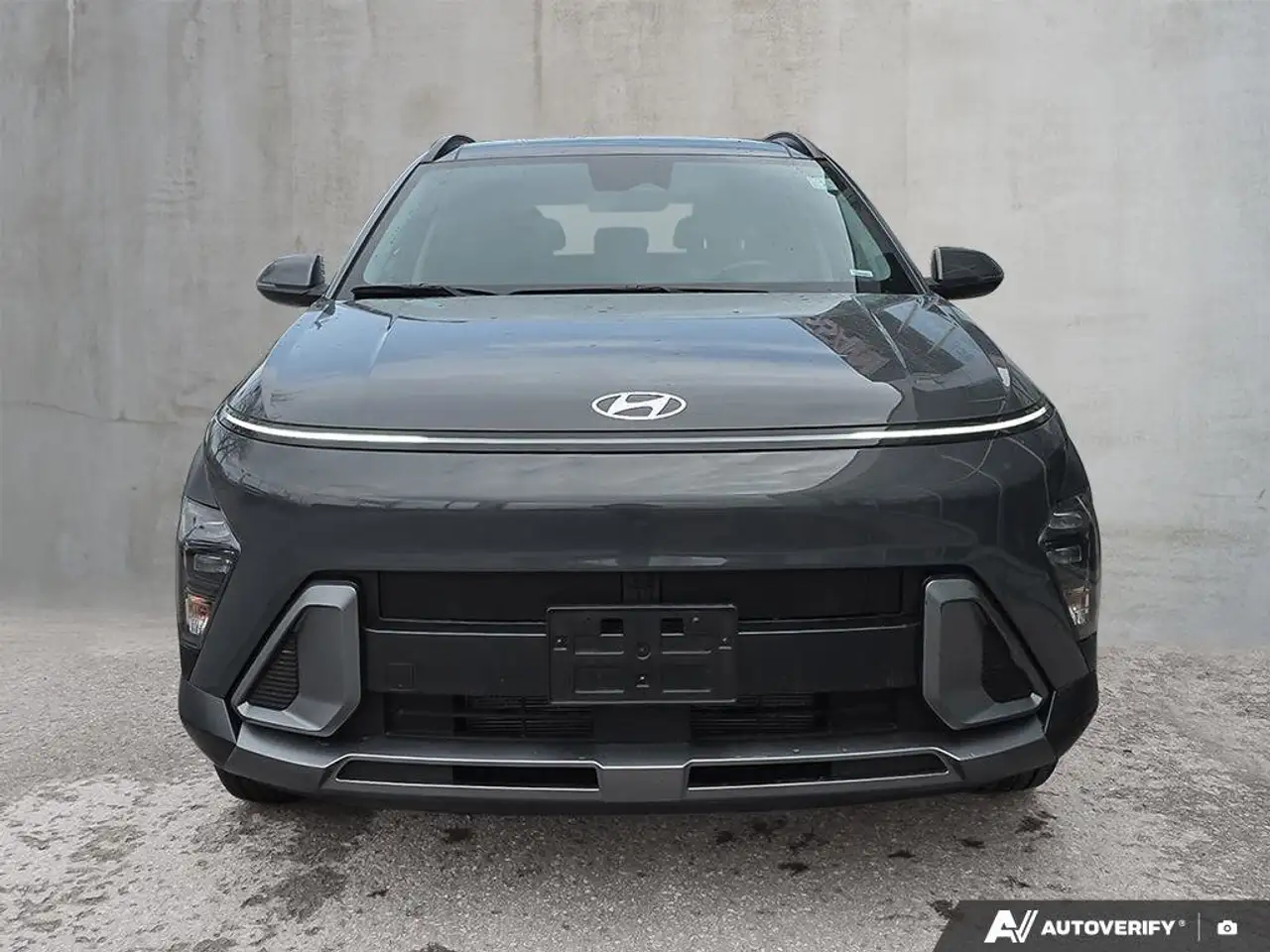 Hyundai KONA снимка Hyundai KONA