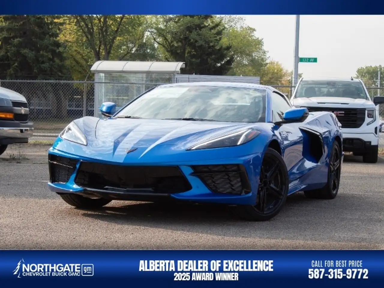 Chevrolet Corvette снимка Chevrolet Corvette