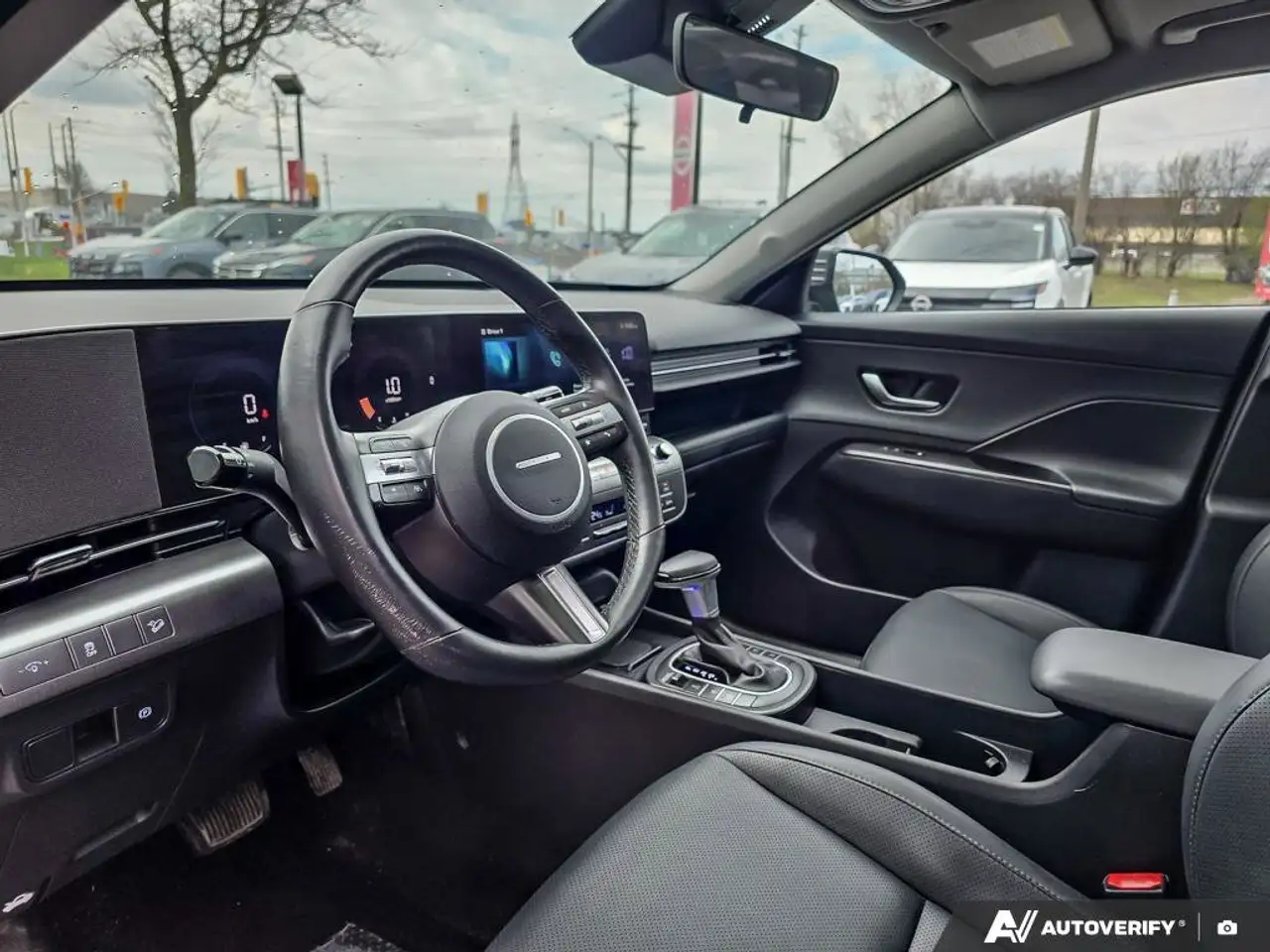 Hyundai KONA снимка Hyundai KONA