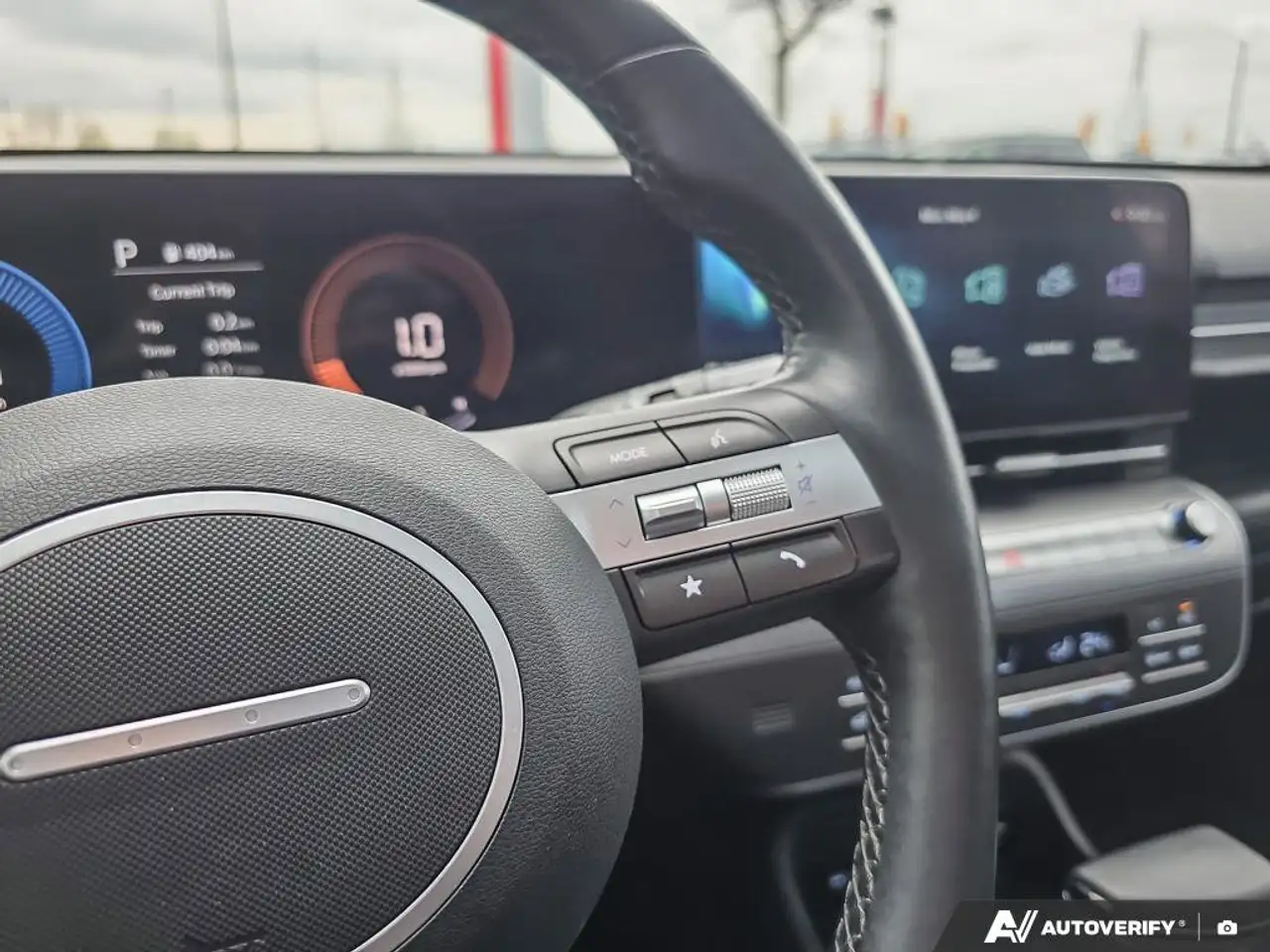 Hyundai KONA снимка Hyundai KONA