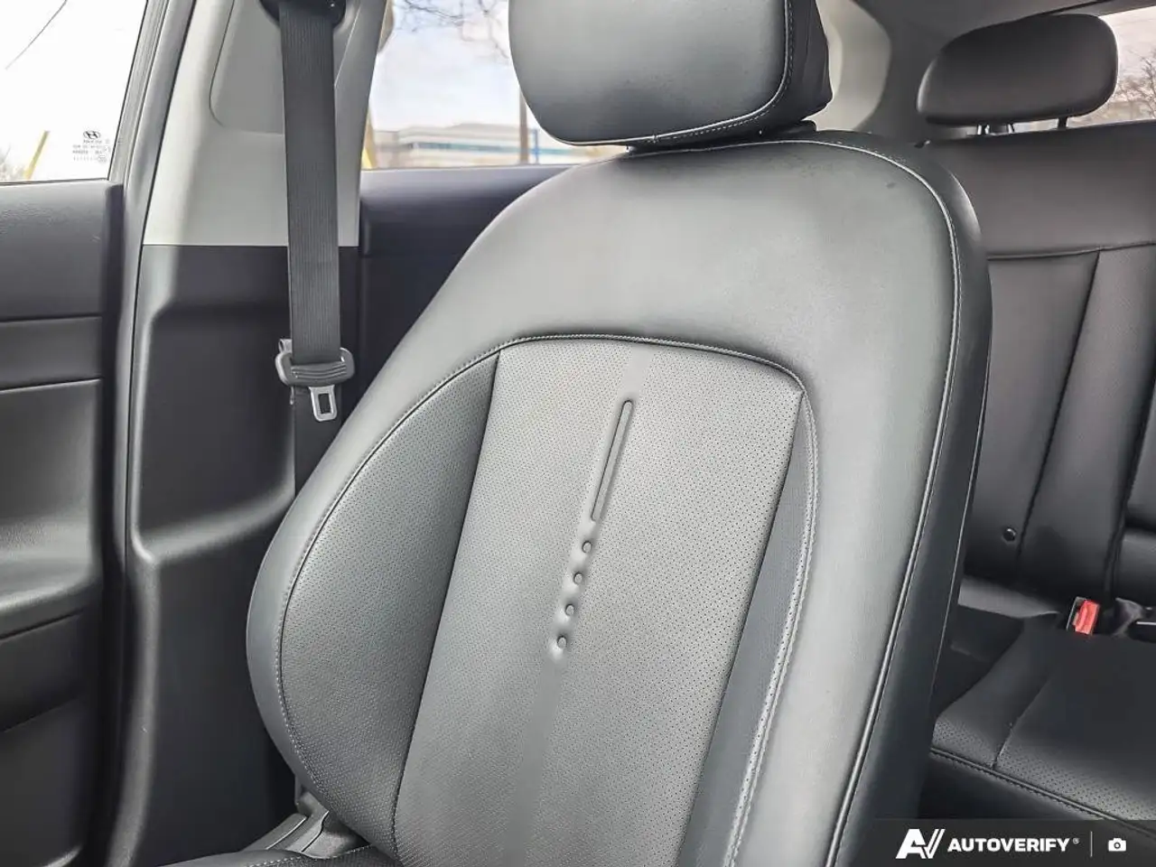 Hyundai KONA снимка Hyundai KONA