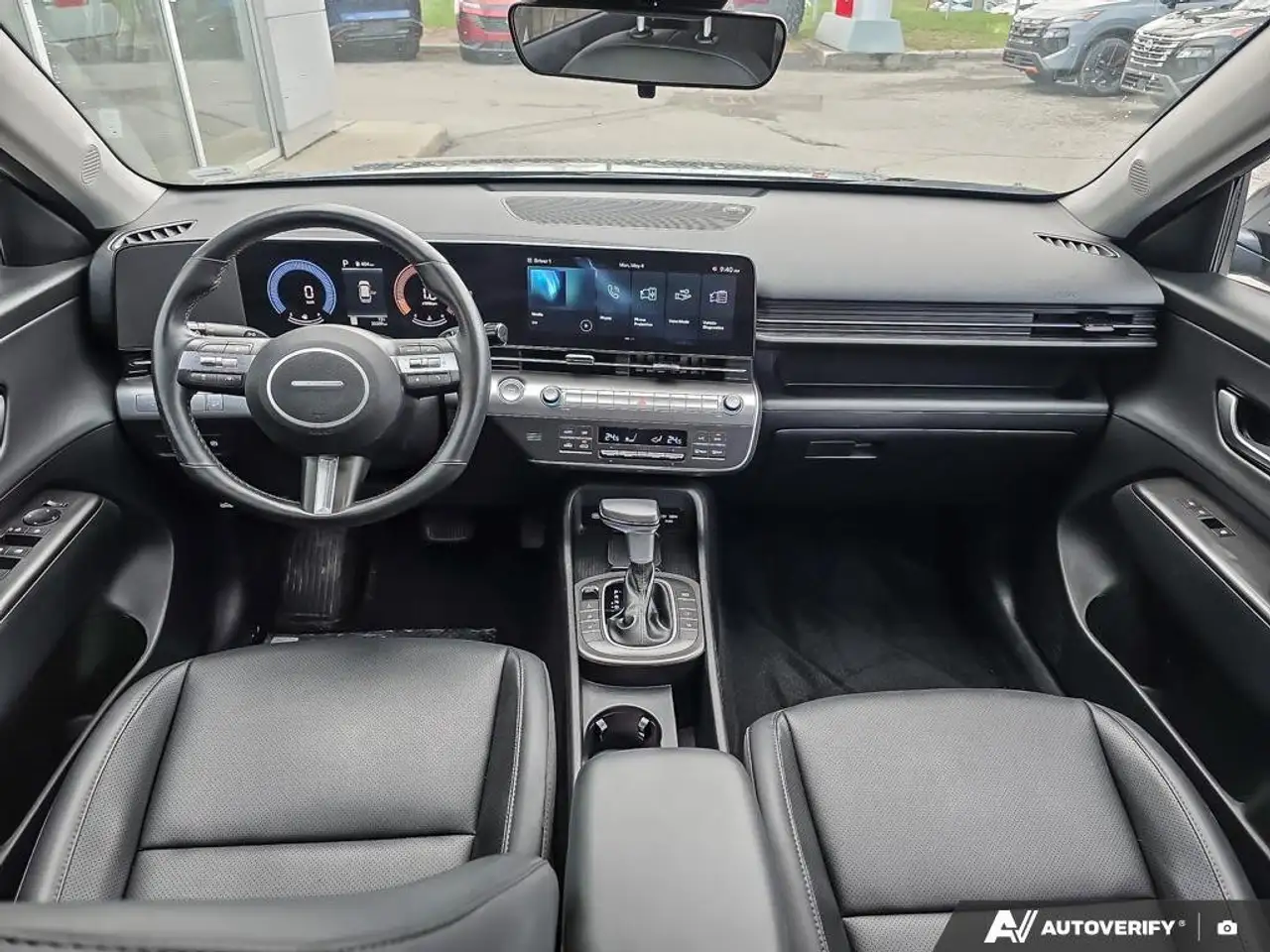 Hyundai KONA снимка Hyundai KONA