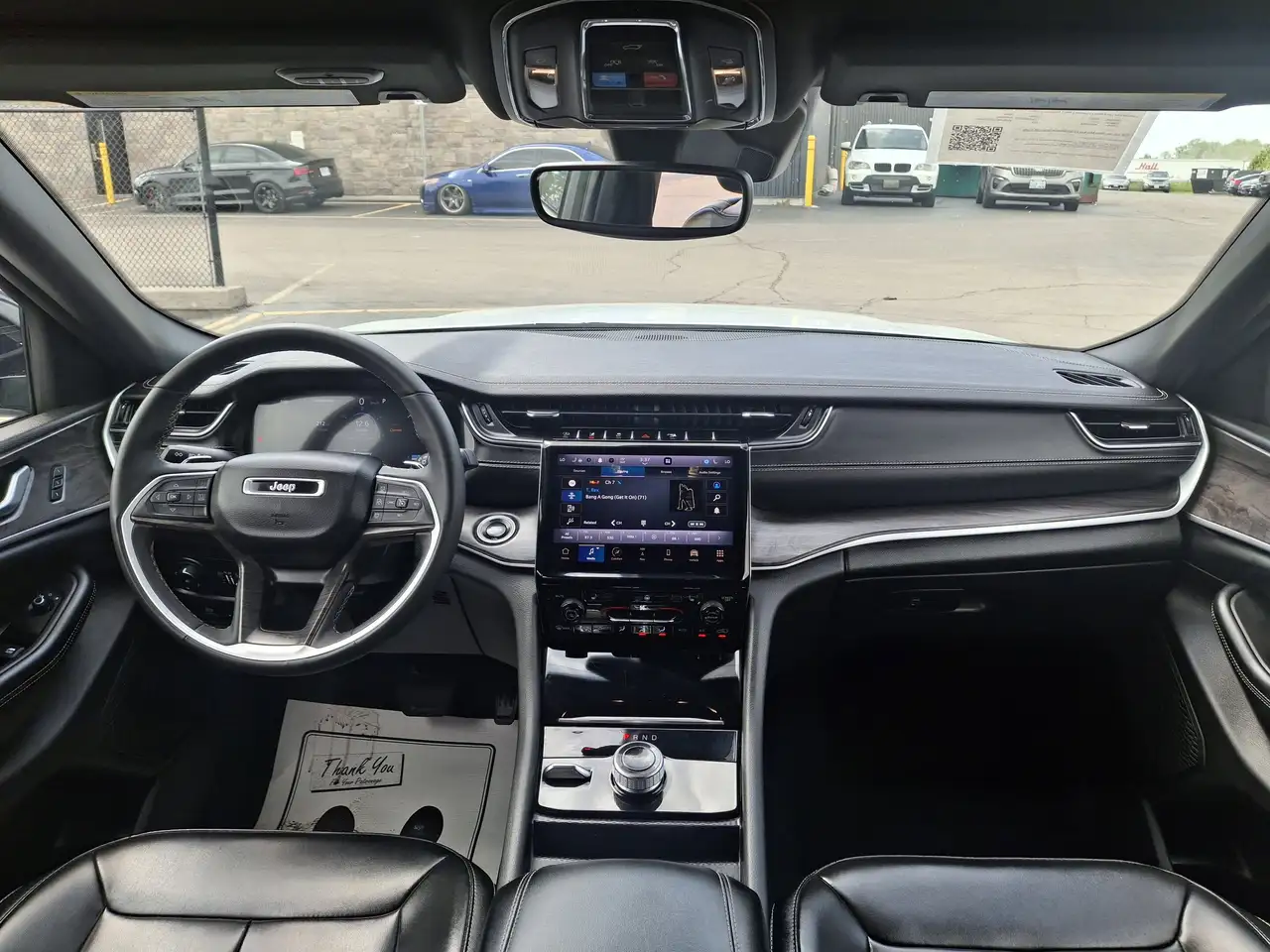Jeep Grand Cherokee снимка Jeep Grand Cherokee