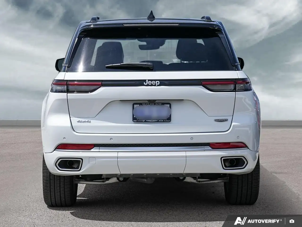 Jeep Grand Cherokee снимка Jeep Grand Cherokee