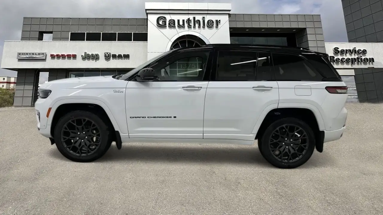Jeep Grand Cherokee снимка Jeep Grand Cherokee