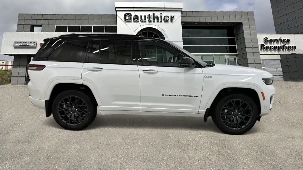 Jeep Grand Cherokee снимка Jeep Grand Cherokee