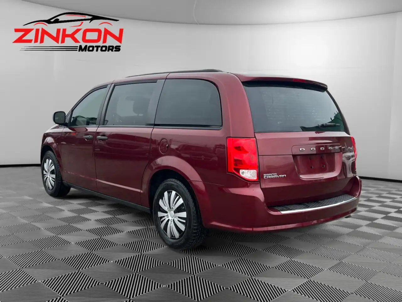 Dodge Grand Caravan fotografie Dodge Grand Caravan