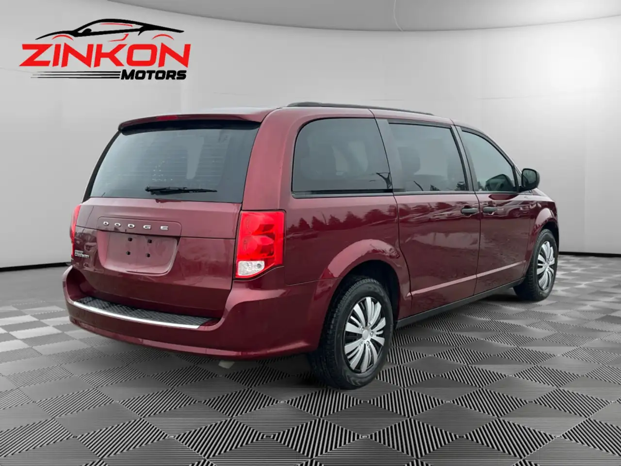 Dodge Grand Caravan fotografie Dodge Grand Caravan