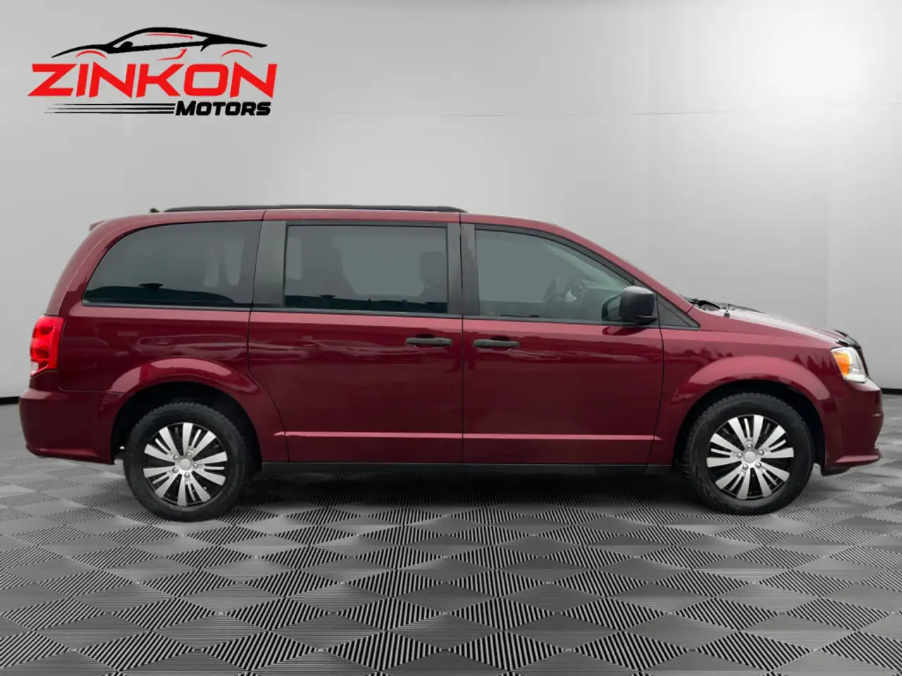 Dodge Grand Caravan fotografie Dodge Grand Caravan