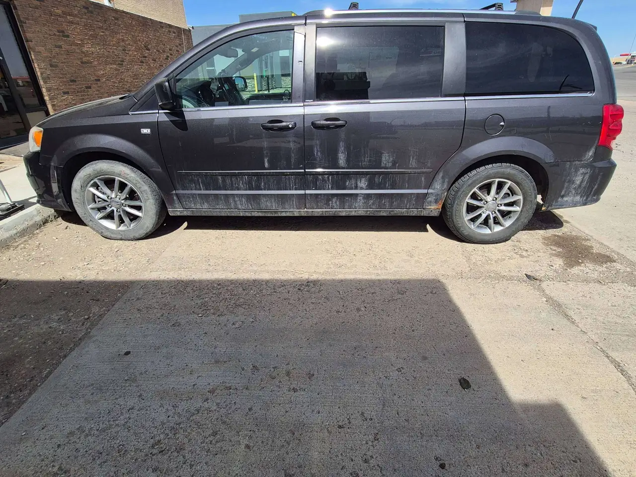 Dodge Grand Caravan снимка Dodge Grand Caravan