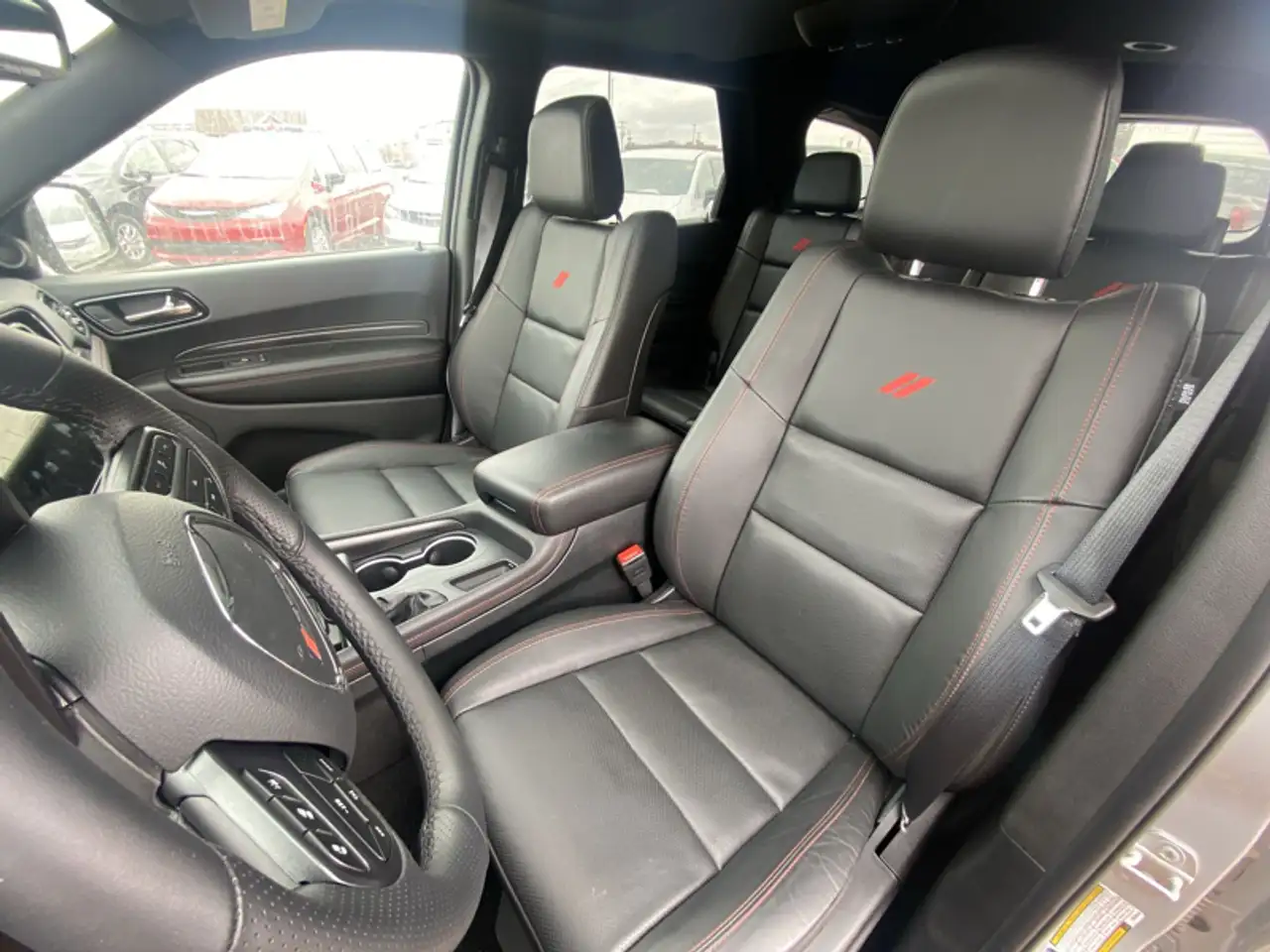 Dodge Durango снимка Dodge Durango
