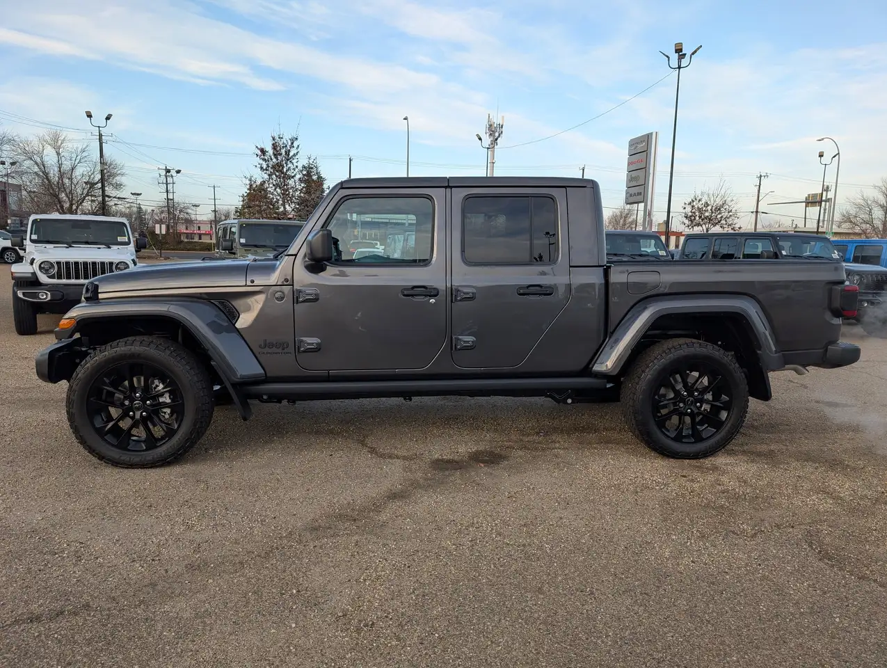 Jeep Gladiator снимка Jeep Gladiator