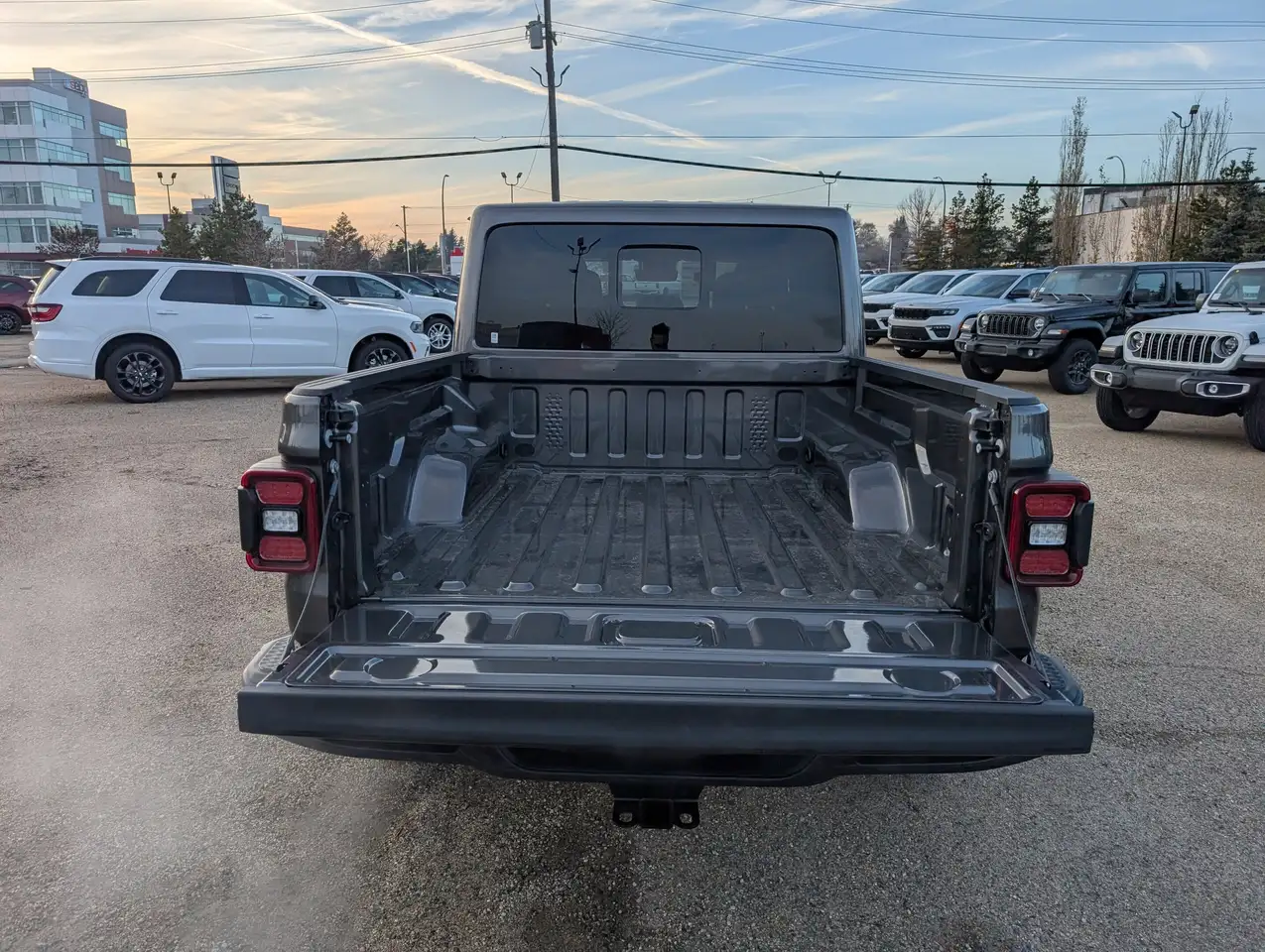 Jeep Gladiator снимка Jeep Gladiator