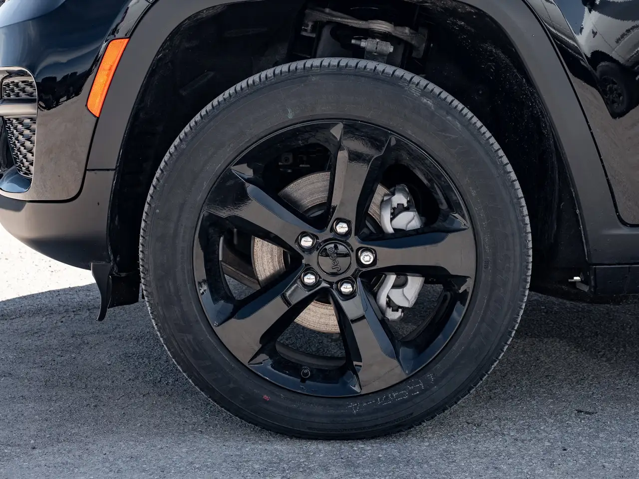 Jeep Grand Cherokee снимка Jeep Grand Cherokee