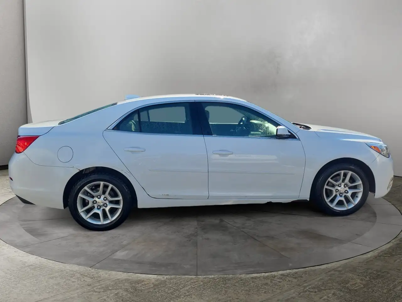 Chevrolet Malibu снимка Chevrolet Malibu