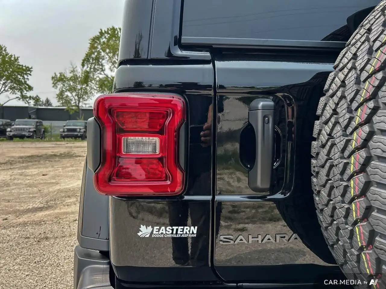 Jeep Wrangler photo Jeep Wrangler
