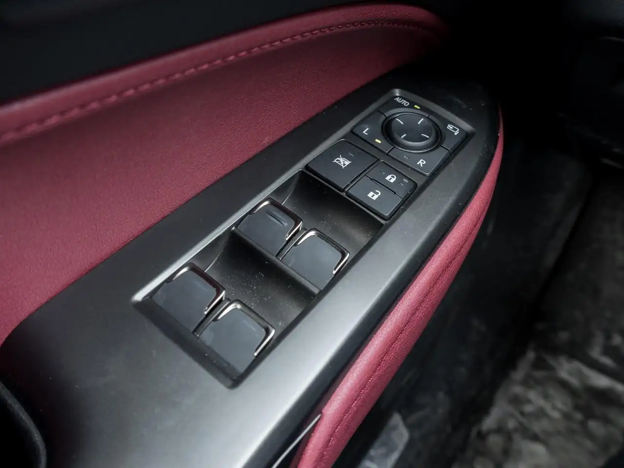 Lexus NX fotografie Lexus NX