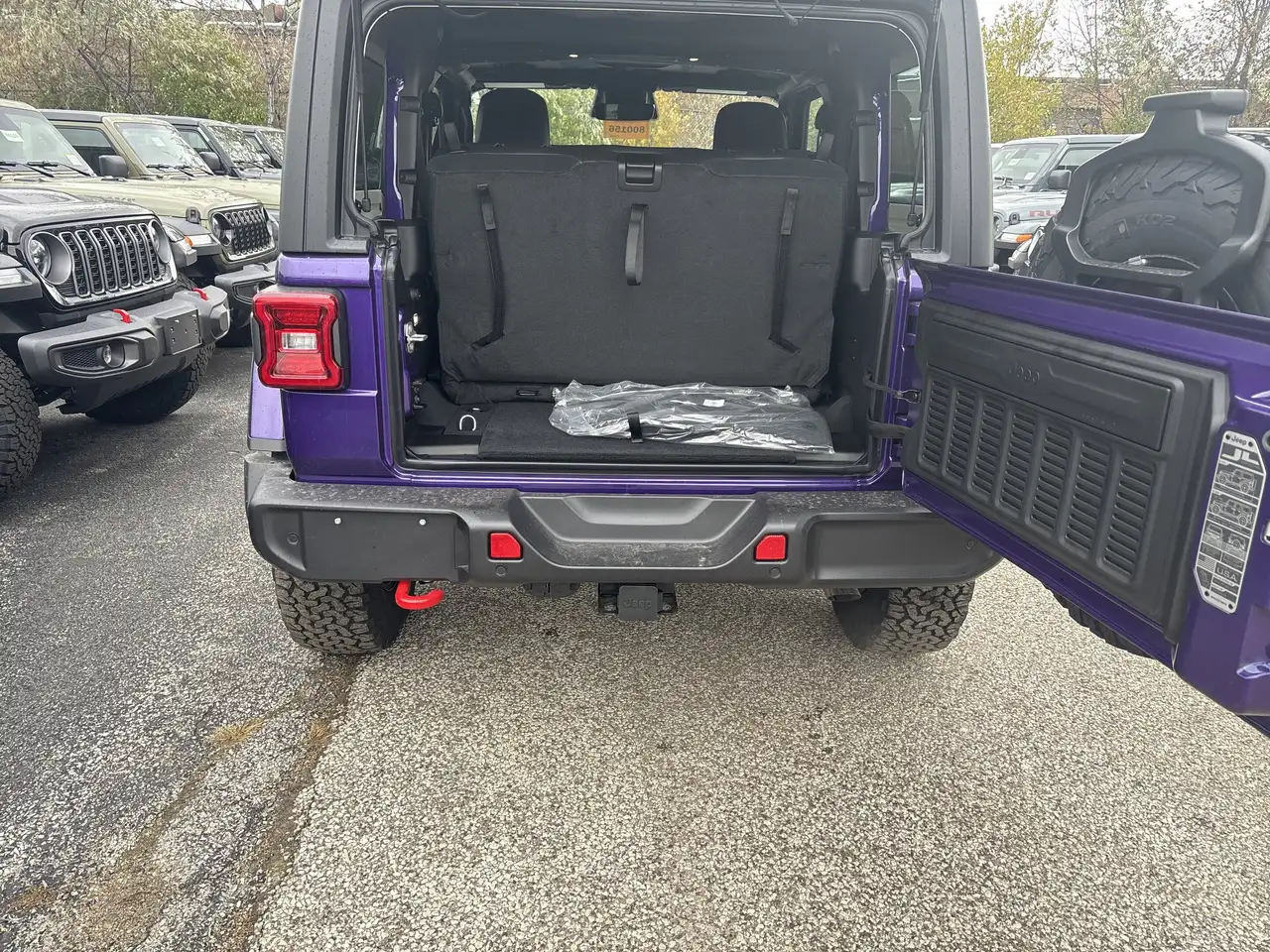 Jeep Wrangler photo Jeep Wrangler