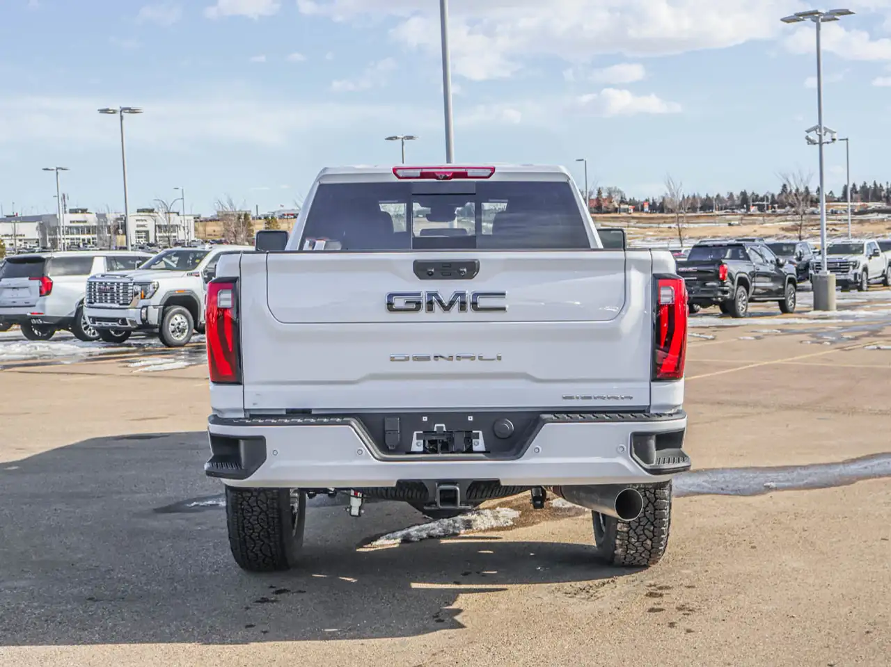 GMC Sierra 2500HD снимка GMC Sierra 2500HD