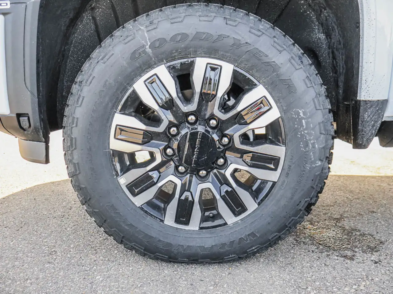 GMC Sierra 2500HD снимка GMC Sierra 2500HD