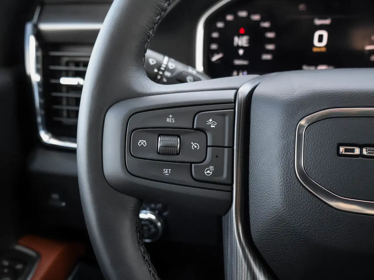GMC Sierra 2500HD снимка GMC Sierra 2500HD