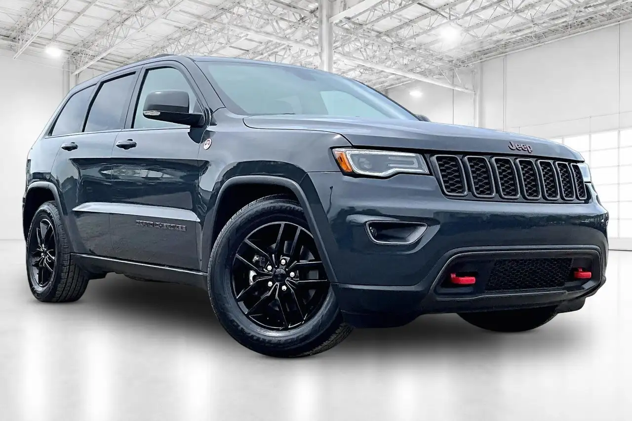Jeep Grand Cherokee снимка Jeep Grand Cherokee
