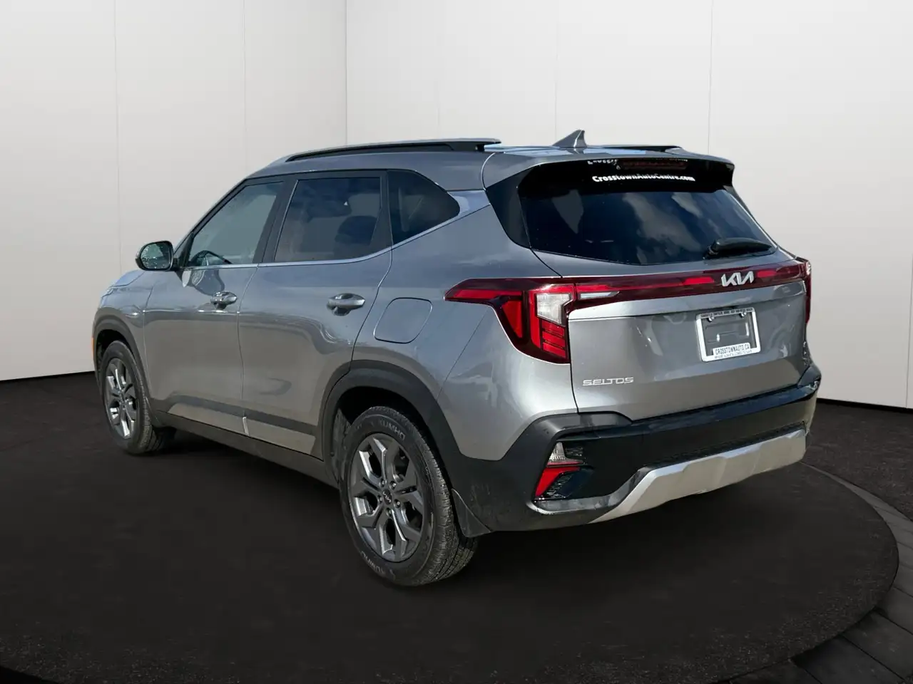 Kia Seltos снимка Kia Seltos