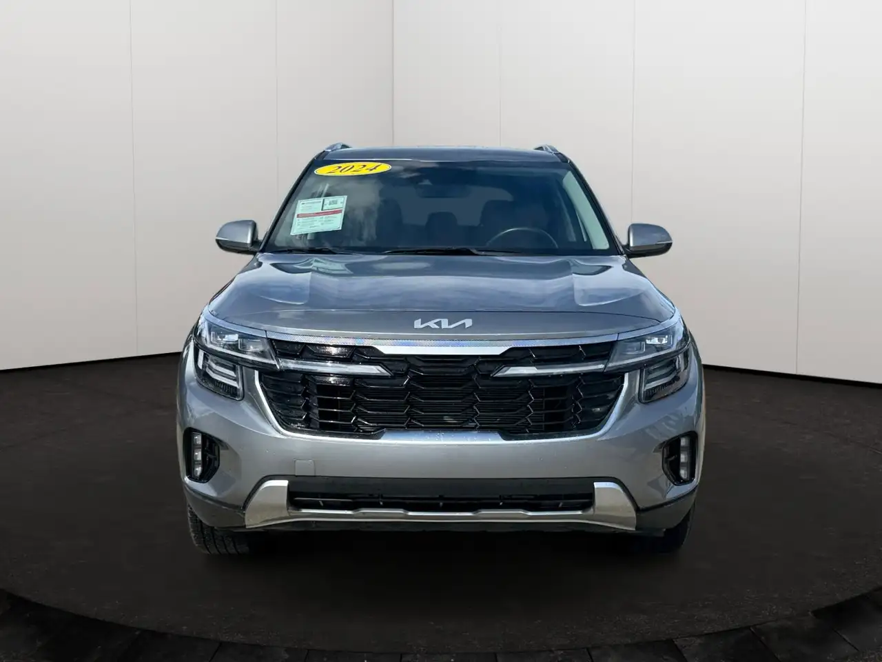 Kia Seltos снимка Kia Seltos
