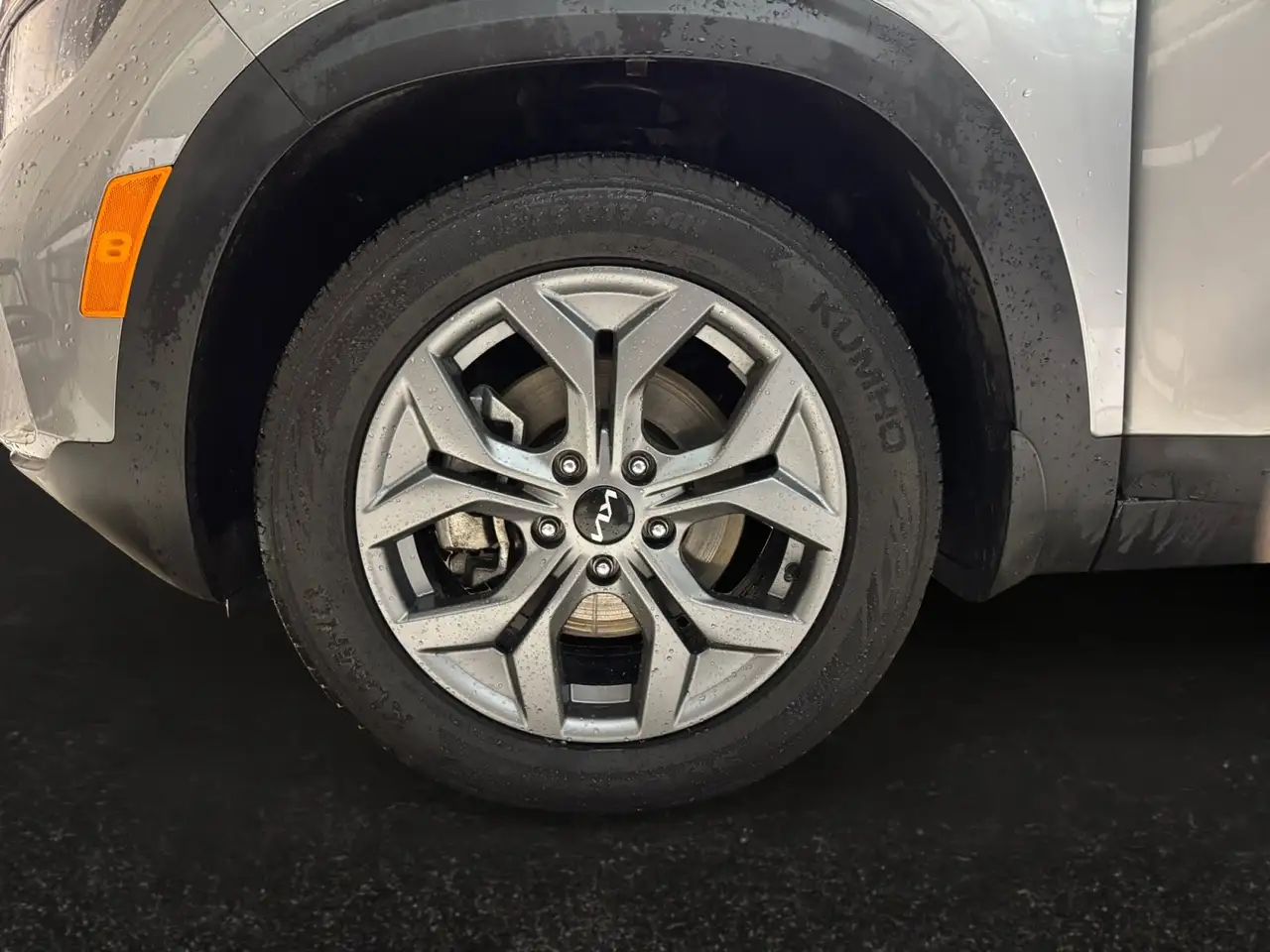 Kia Seltos снимка Kia Seltos