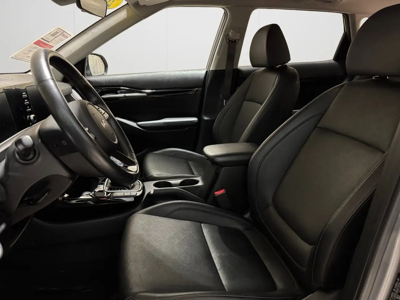 Kia Seltos снимка Kia Seltos