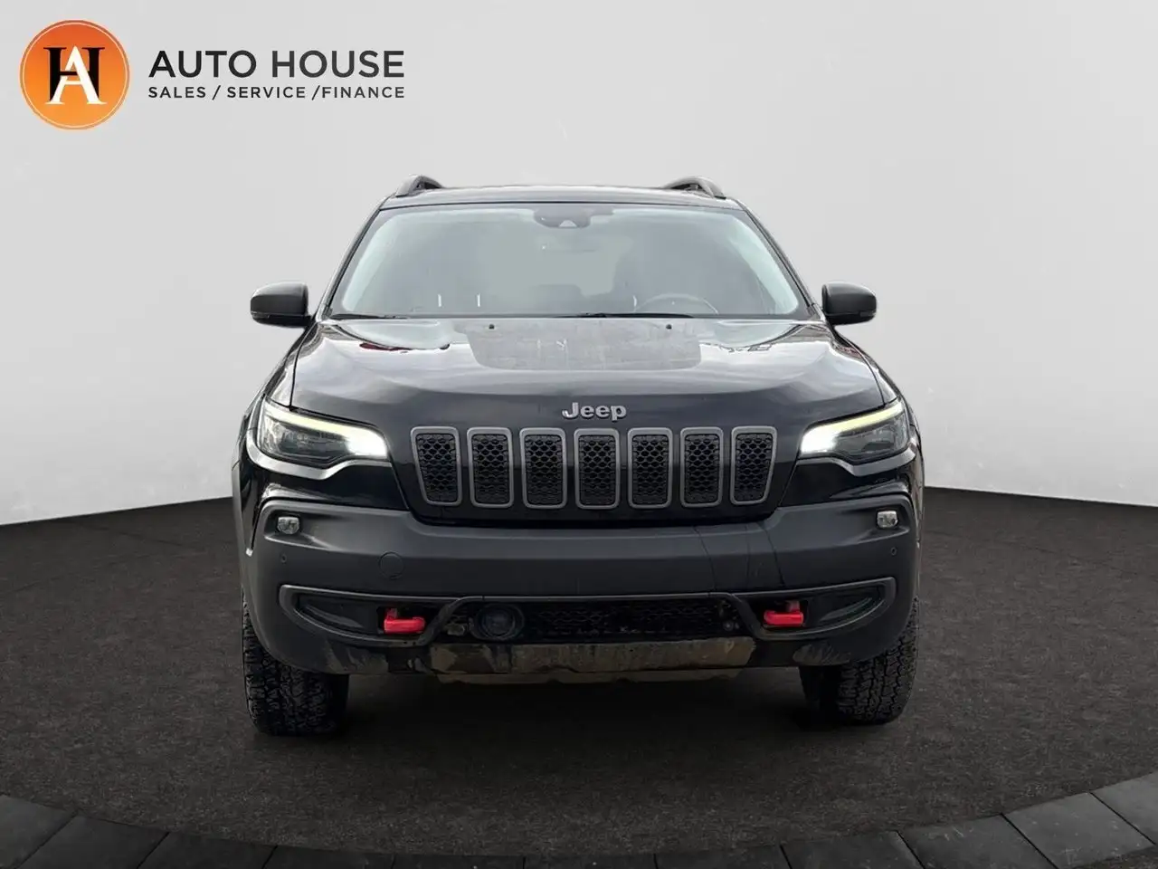 Jeep Cherokee снимка Jeep Cherokee