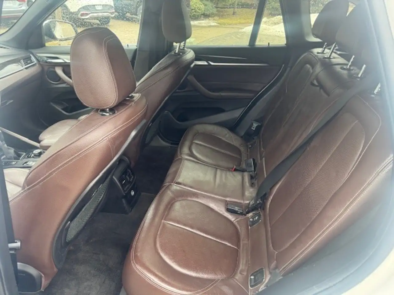 BMW X1 снимка BMW X1