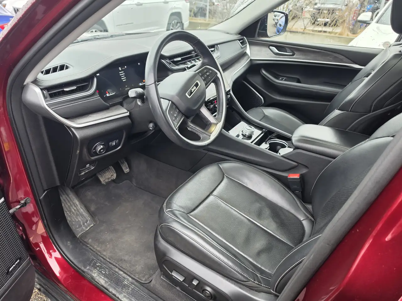 Jeep Grand Cherokee снимка Jeep Grand Cherokee