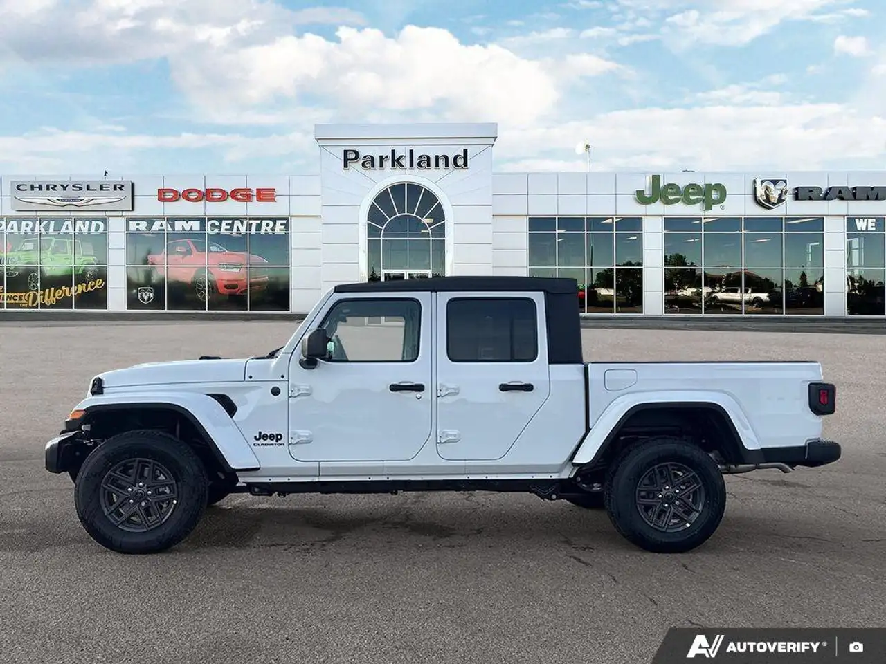 Jeep Gladiator снимка Jeep Gladiator