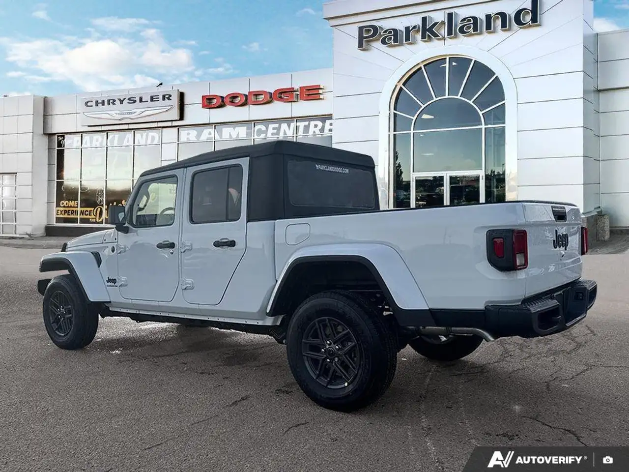 Jeep Gladiator снимка Jeep Gladiator