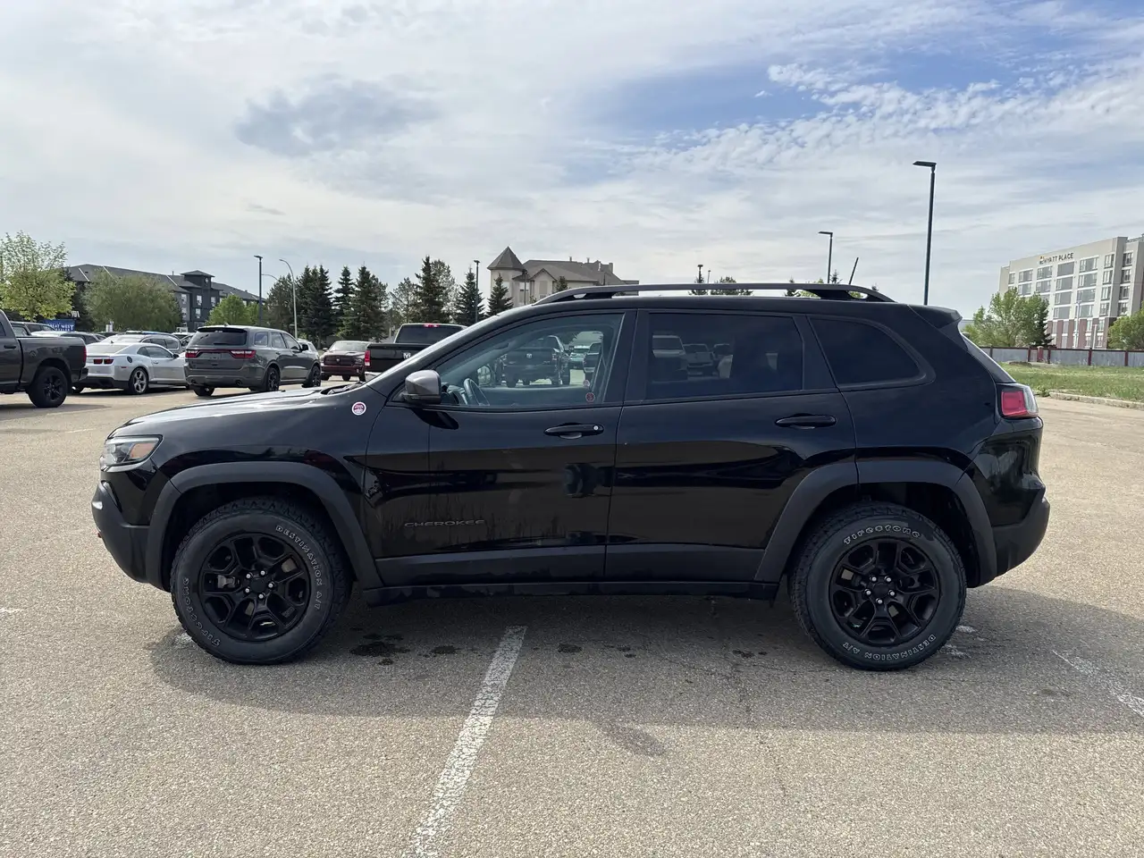 Jeep Cherokee photo Jeep Cherokee
