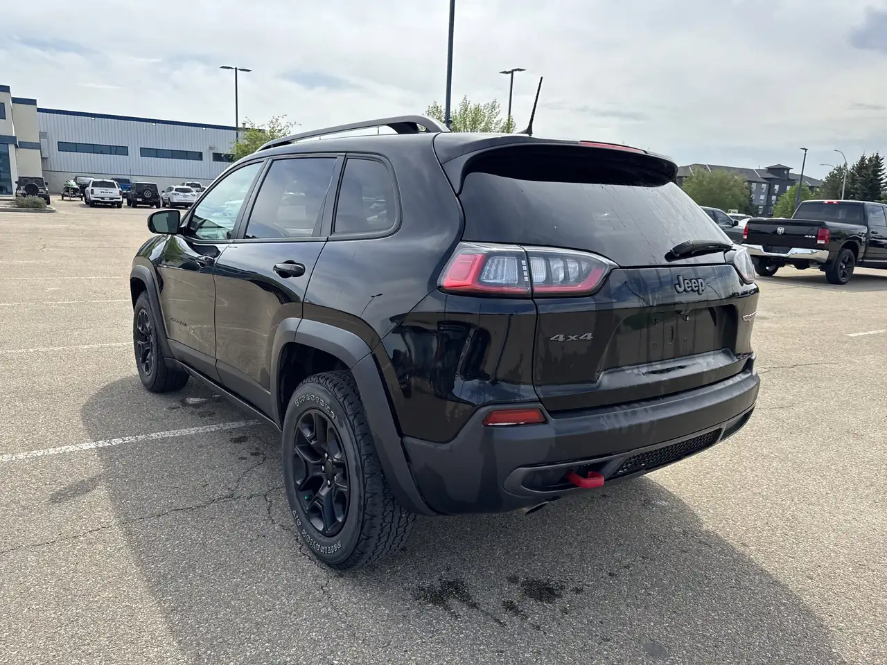Jeep Cherokee photo Jeep Cherokee