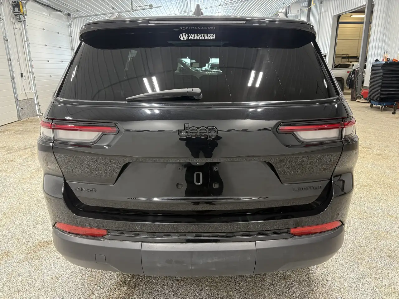 Jeep Grand Cherokee снимка Jeep Grand Cherokee