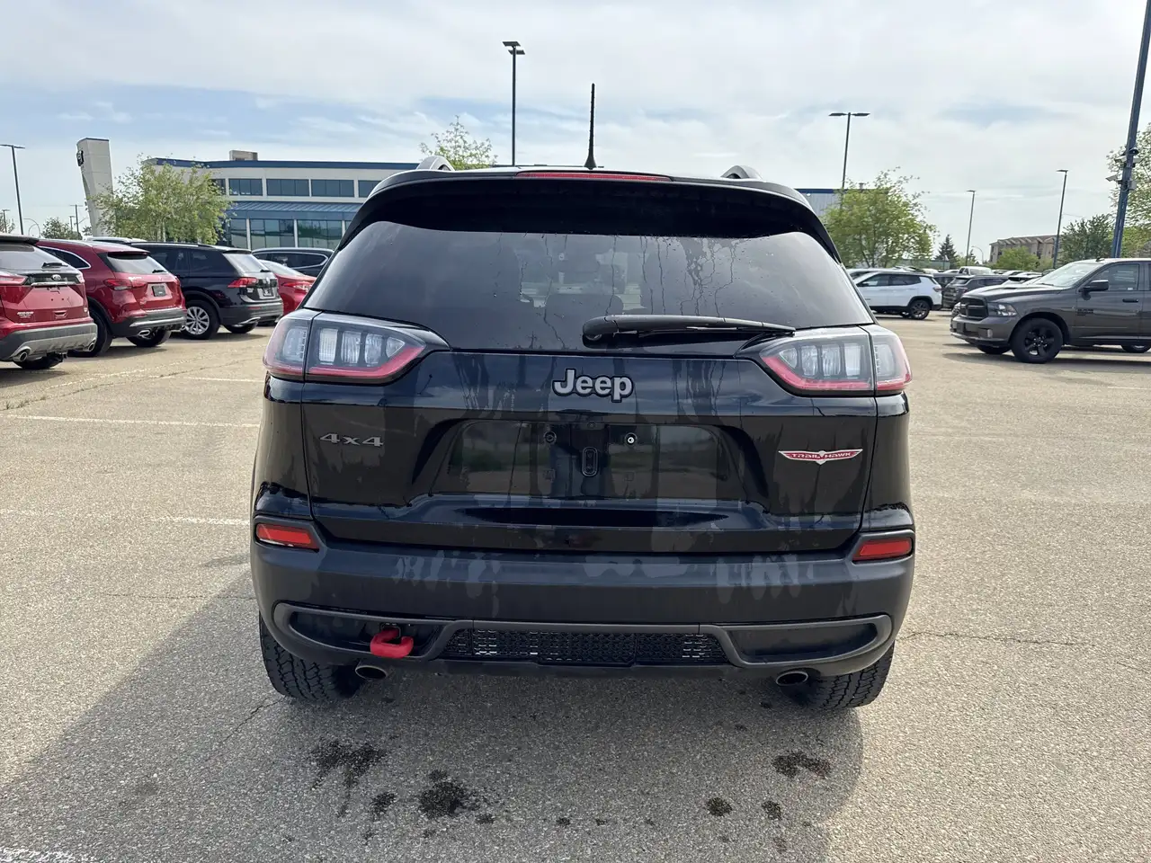 Jeep Cherokee photo Jeep Cherokee