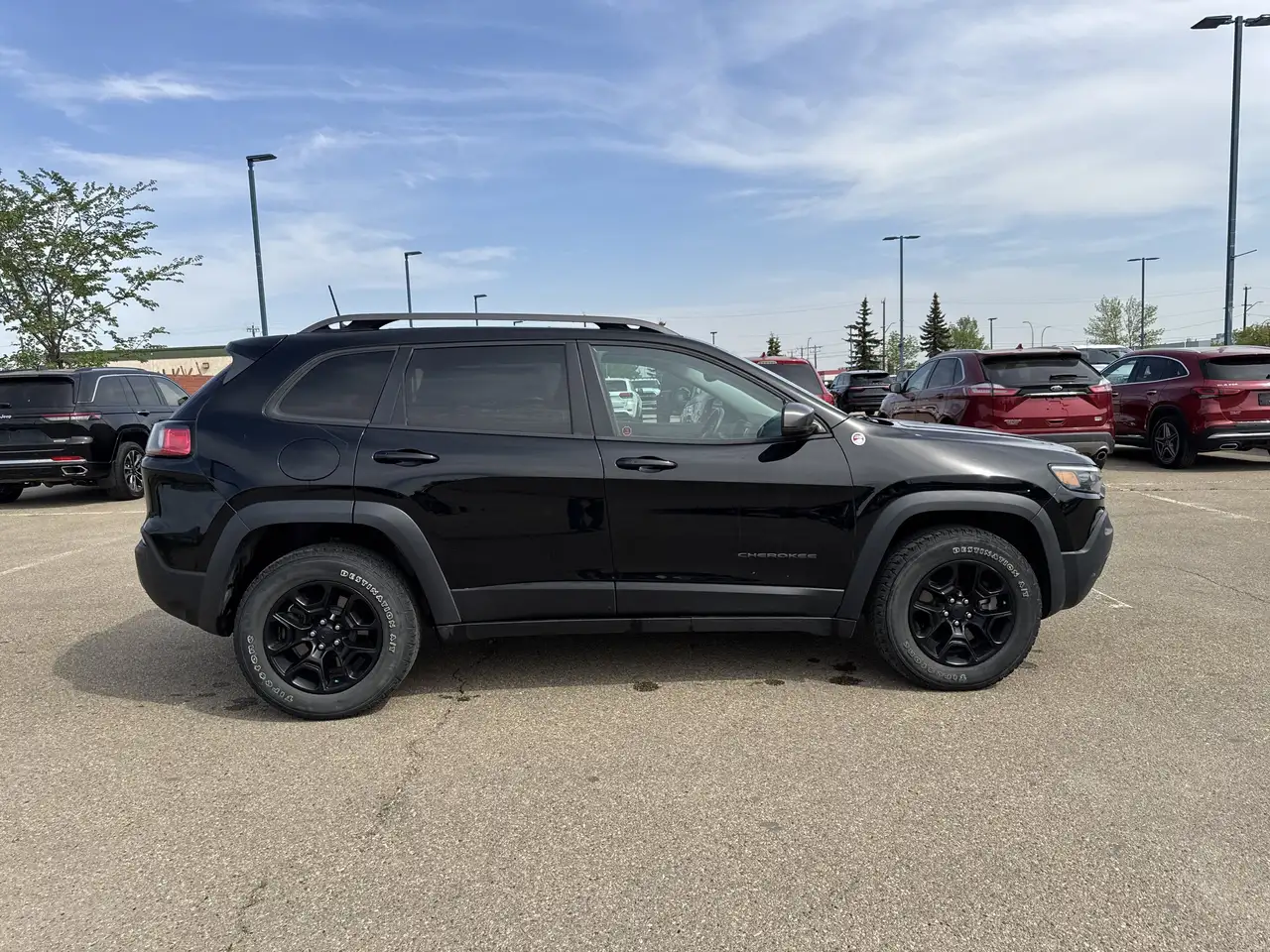 Jeep Cherokee photo Jeep Cherokee