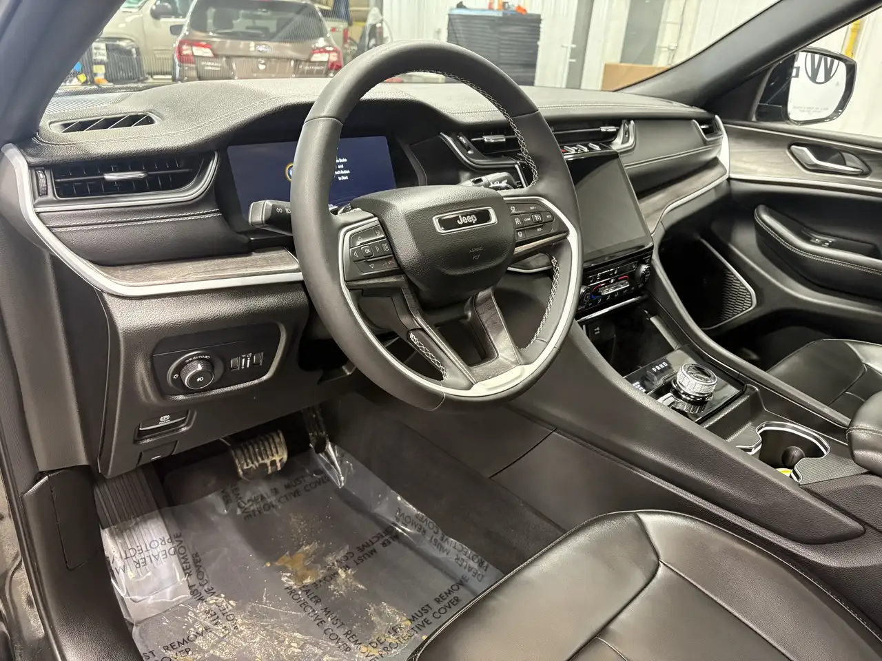 Jeep Grand Cherokee снимка Jeep Grand Cherokee